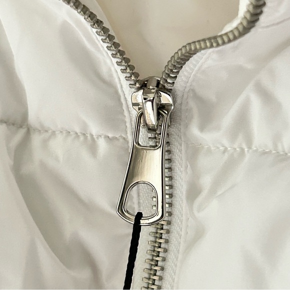 🌴 Cutest Zara Women's White Puffer Jacket - Picture 8 of 13